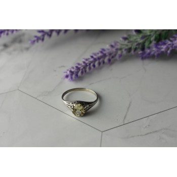 Sky Jewelry Серебряное кольцо с камнем Демантоид