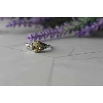 Sky Jewelry Серебряное кольцо с камнем Демантоид