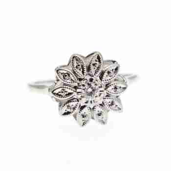 Sky Jewelry Золотое кольцо с Бриллиантом  0.10 карат   *Нежный Цветок