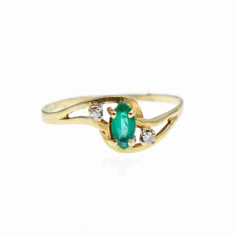Sky Jewelry Золотое кольцо  с Изумрудом и Бриллиантами    *Изумрудное Сияние*