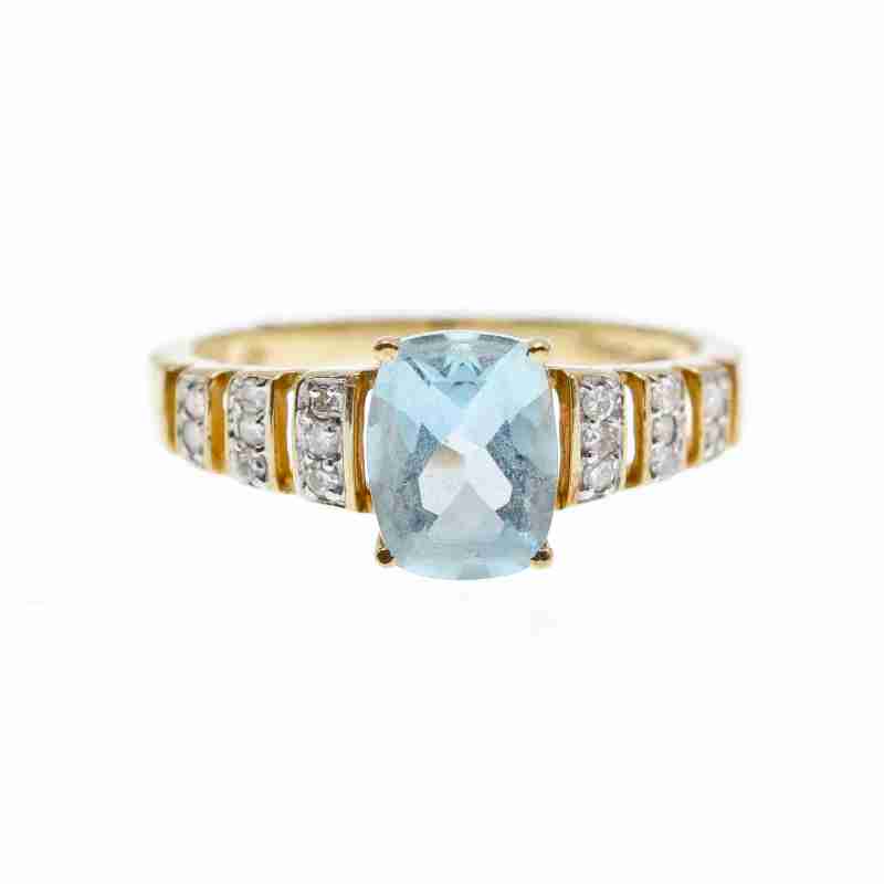 Sky Jewelry Золотое кольцо с нежно-голубым Аквамарином и Бриллиантами