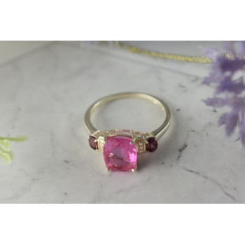 Sky Jewelry Серебряное кольцо с Морганитом и камнями Рубеллит
