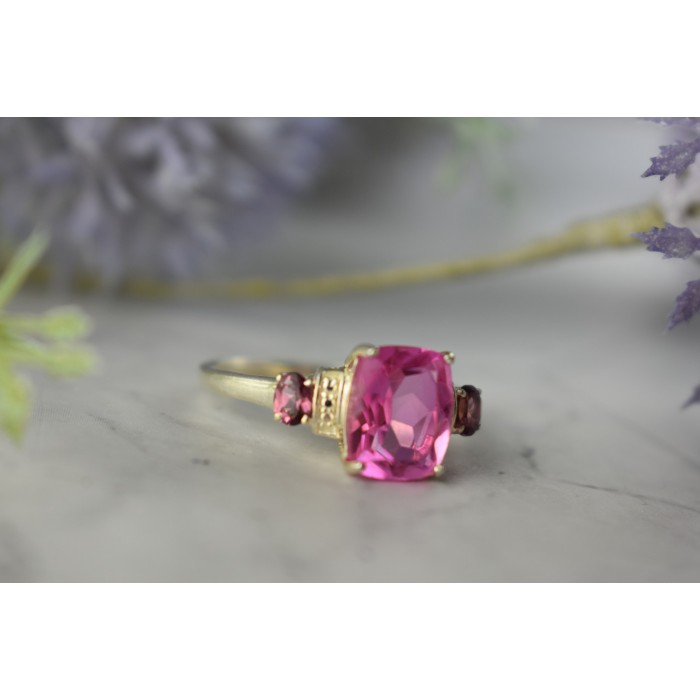 Sky Jewelry Серебряное кольцо с Морганитом и камнями Рубеллит