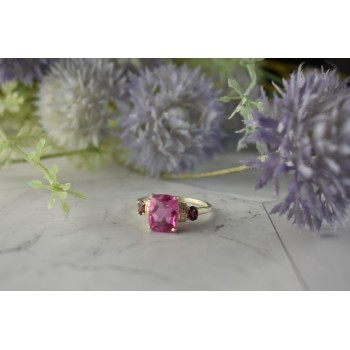 Sky Jewelry Серебряное кольцо с Морганитом и камнями Рубеллит