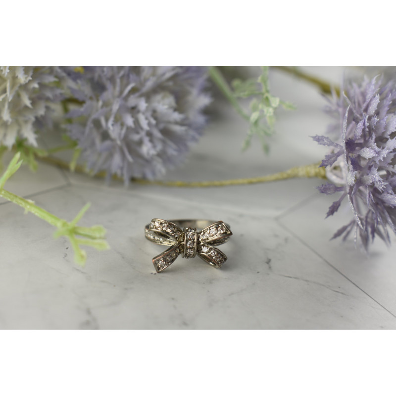 Sky Jewelry Серебряное кольцо с камнями Гошенит (берилл)  *Бантик*