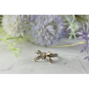 Sky Jewelry Серебряное кольцо с камнями Гошенит (берилл)  *Бантик*