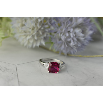 Sky Jewelry Серебряное кольцо 925 пробы с камнями Розовый Топаз и Гошенит (берилл)