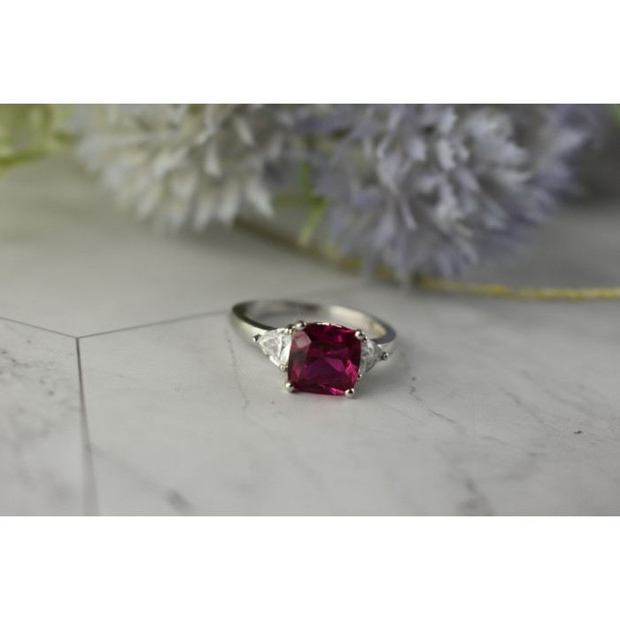 Sky Jewelry Серебряное кольцо 925 пробы с камнями Розовый Топаз и Гошенит (берилл)