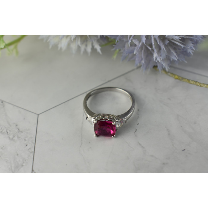 Sky Jewelry Серебряное кольцо 925 пробы с камнями Розовый Топаз и Гошенит (берилл)