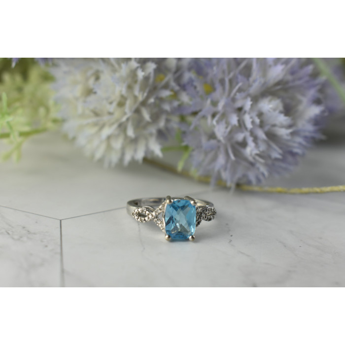 Sky Jewelry Серебряное кольцо с голубым Топазом и Кварцем