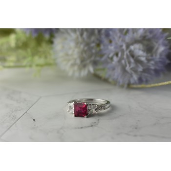 Sky Jewelry Серебряное кольцо с  Топазом и Фианитами 925 проба