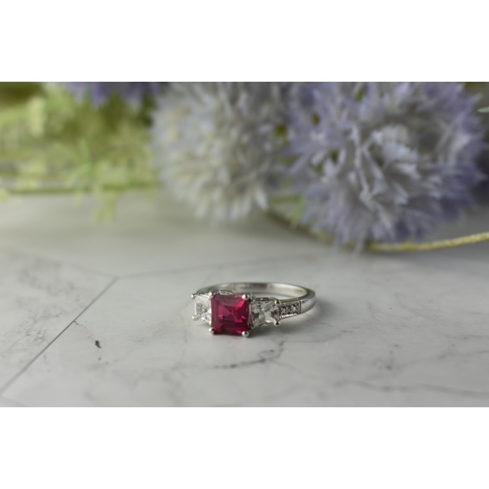 Sky Jewelry Серебряное кольцо с  Топазом и Фианитами 925 проба