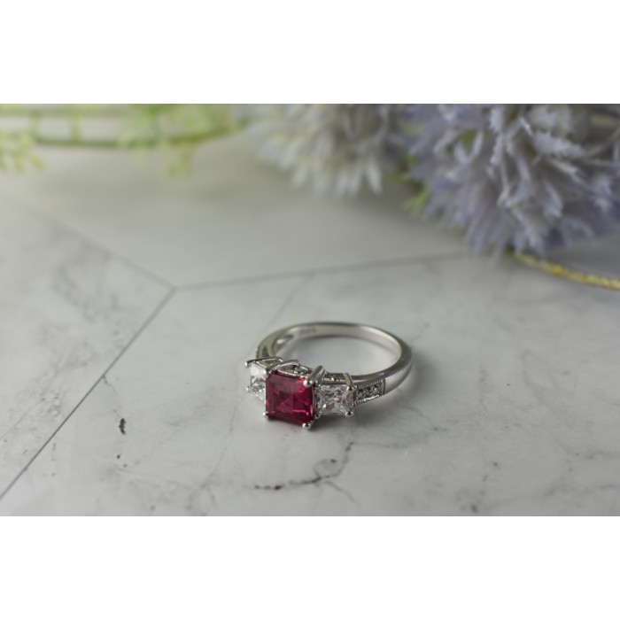 Sky Jewelry Серебряное кольцо с  Топазом и Фианитами 925 проба