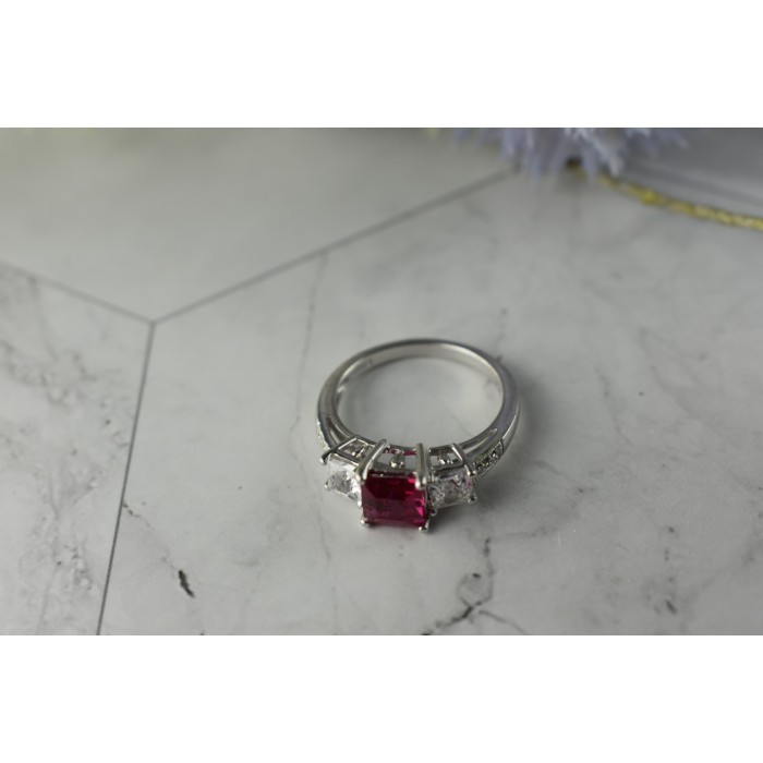 Sky Jewelry Серебряное кольцо с  Топазом и Фианитами 925 проба