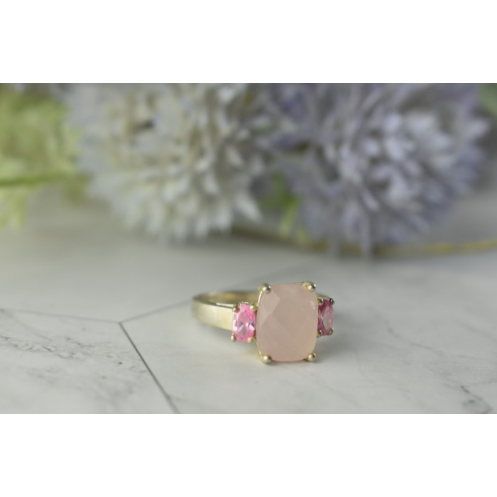 Sky Jewelry Серебряное кольцо с Розовым Кварцем и камнями Шпинель