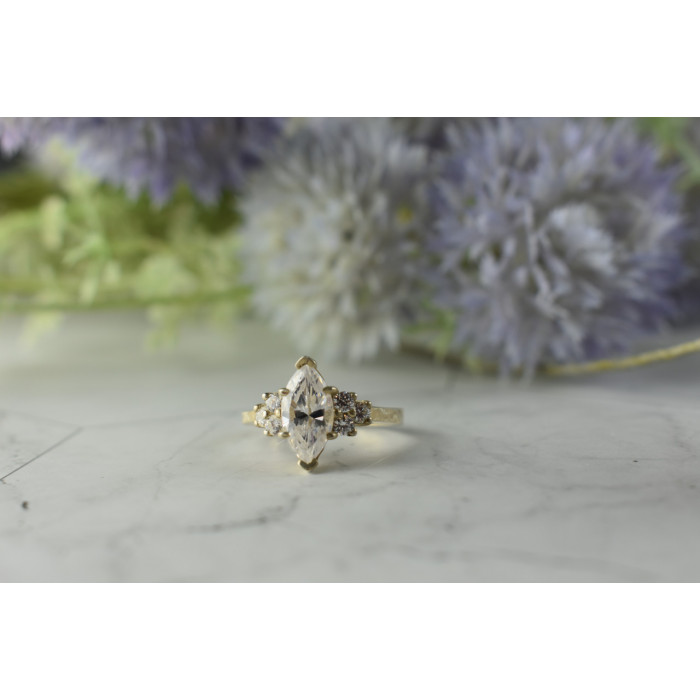 Sky Jewelry Серебряное кольцо с камнем Гошенит (берилл) 925 проба