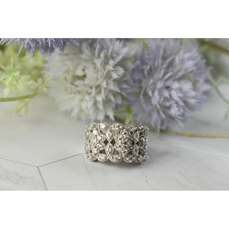 Sky Jewelry Серебряное кольцо с камнями Бесцветный Турмалин  *АХРОИТ