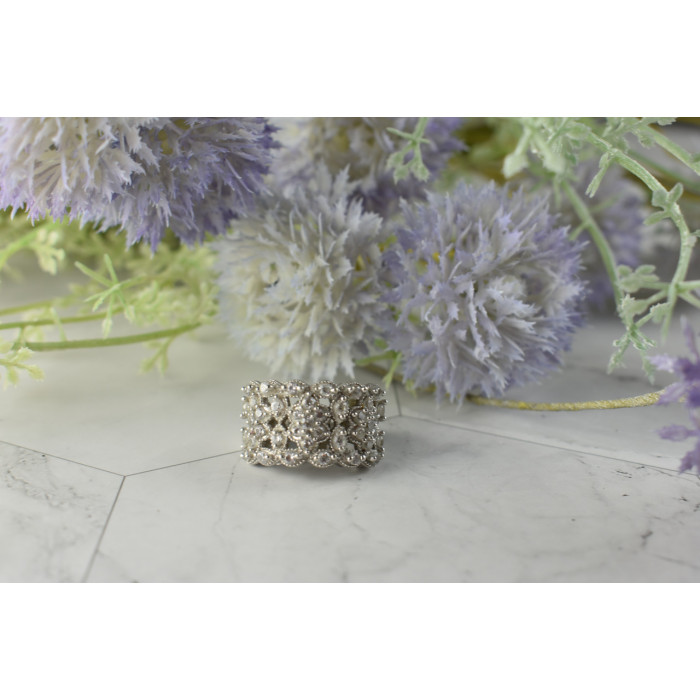 Sky Jewelry Серебряное кольцо с камнями Бесцветный Турмалин  *АХРОИТ