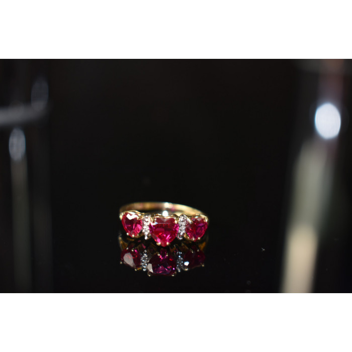 Sky Jewelry Золотое кольцо с Рубинами  и Бриллиантом   10К ( 417 проба )  *Сердце*