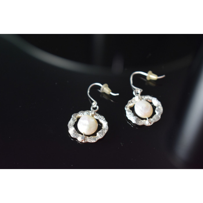 Sky Jewelry Серебряные серьги с Жемчугом 925 проба *Ракушка*