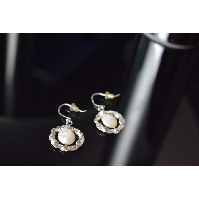 Sky Jewelry Серебряные серьги с Жемчугом 925 проба *Ракушка*