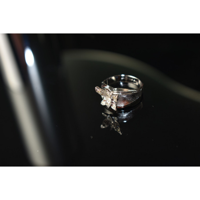 Sky Jewelry Серебряное Кольцо с Фианитами  *Бабочка*