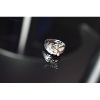 Sky Jewelry Серебряное Кольцо с Фианитами  *Бабочка*