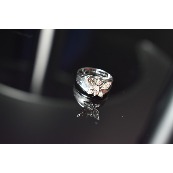 Sky Jewelry Серебряное Кольцо с Фианитами  *Бабочка*