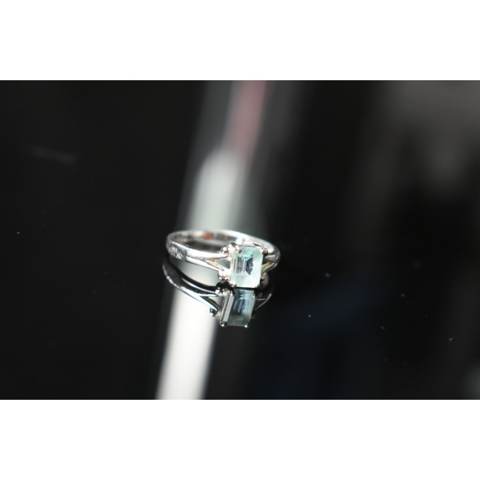 Sky Jewelry Серебряное кольцо с камнем Голубая Шпинель 925 проба