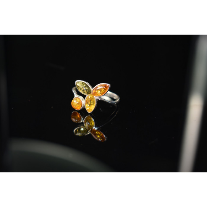 Sky Jewelry Серебряное кольцо 925 проба с Янтарем
