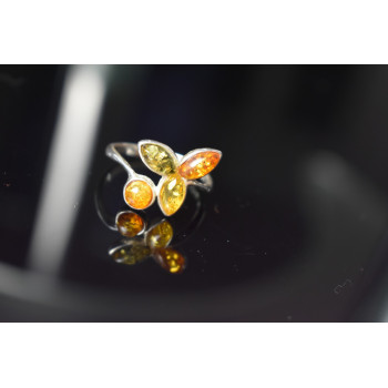 Sky Jewelry Серебряное кольцо 925 проба с Янтарем