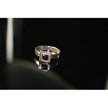 Sky Jewelry Серебряное кольцо 925 проба  с  Альмандином