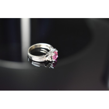 Sky Jewelry Серебряное кольцо с Морганитом и Фианитами