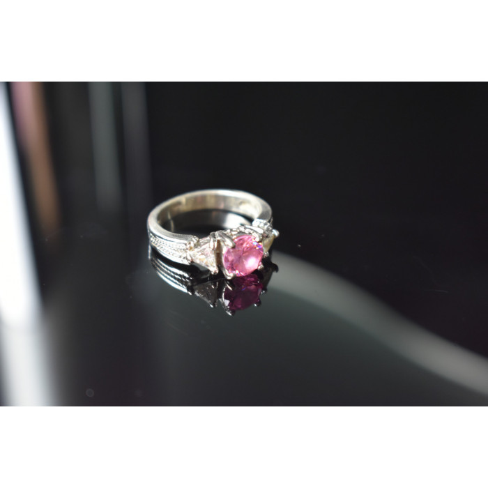 Sky Jewelry Серебряное кольцо с Морганитом и Фианитами