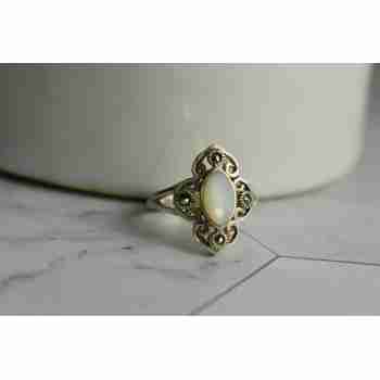 Sky Jewelry Серебряное кольцо с Перламутром и камнями Шпинель