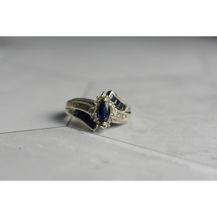 Sky Jewelry Серебряное кольцо 925 проба с синим и белым Сапфиром