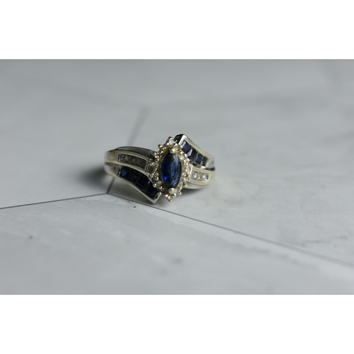 Sky Jewelry Серебряное кольцо 925 проба с синим и белым Сапфиром