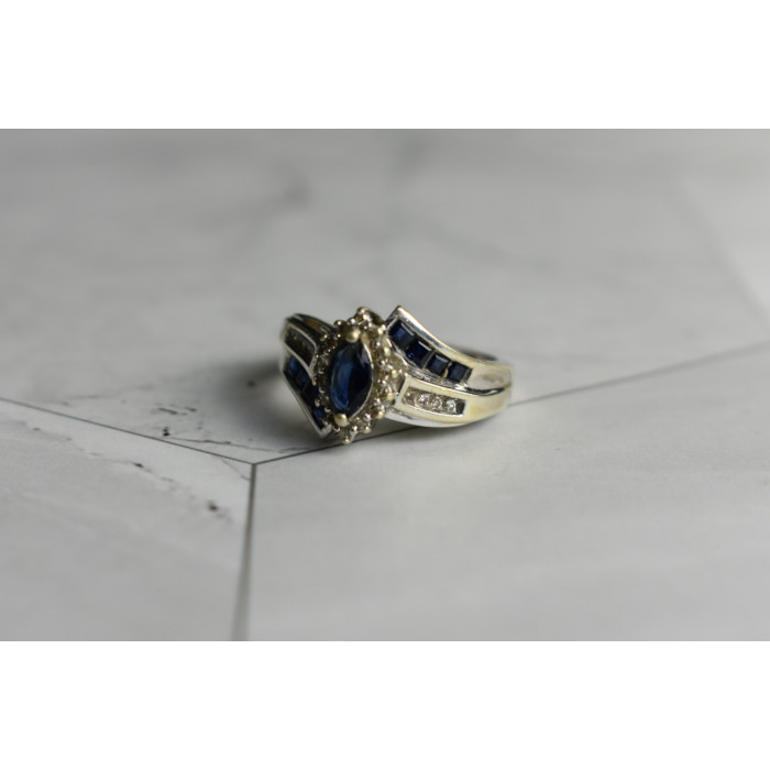 Sky Jewelry Серебряное кольцо 925 проба с синим и белым Сапфиром