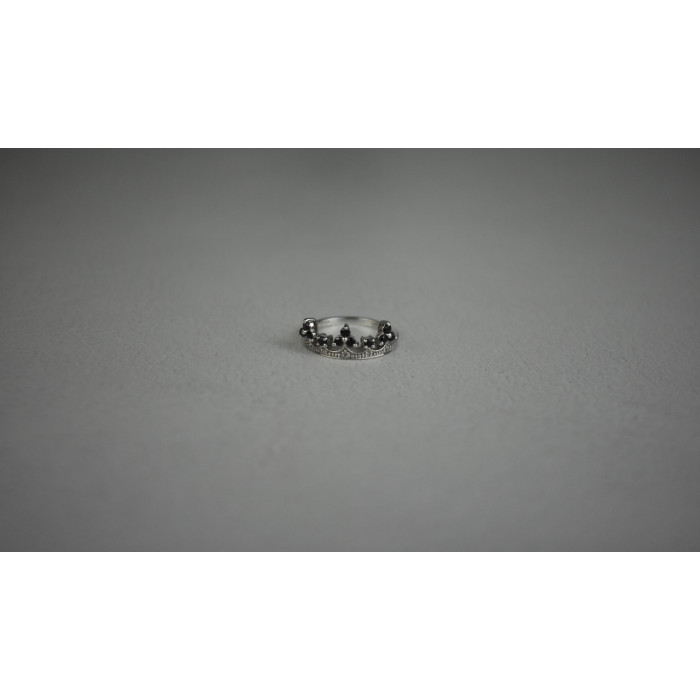 Sky Jewelry Серебряное Кольцо *Корона* с камнями черный Нефрит и бесцветный Топаз