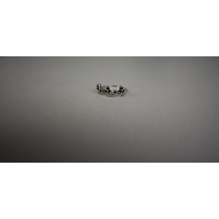 Sky Jewelry Серебряное Кольцо *Корона* с камнями черный Нефрит и бесцветный Топаз