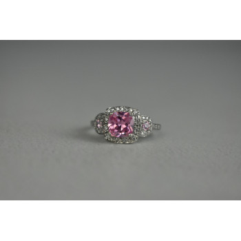 Sky Jewelry Серебряное кольцо с Морганитом и Фианитами