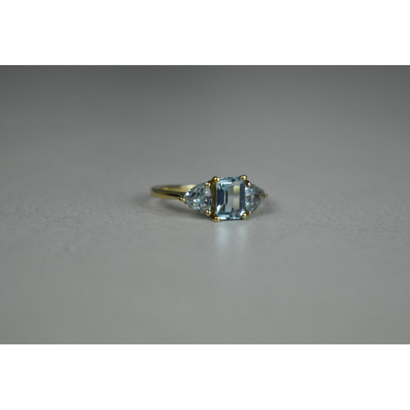 Sky Jewelry Серебряное Кольцо в позолоте с голубой Шпинелью