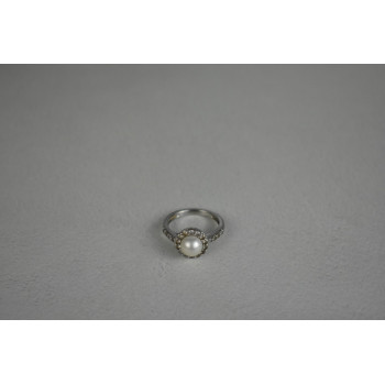 Sky Jewelry Серебряное кольцо с Жемчугом и камнями бесцветная Шпинель