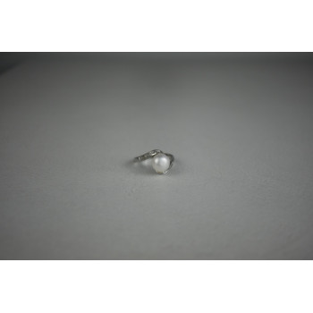 Sky Jewelry Серебряное кольцо с Жемчугом и камнями бесцветная Шпинель *Классика*