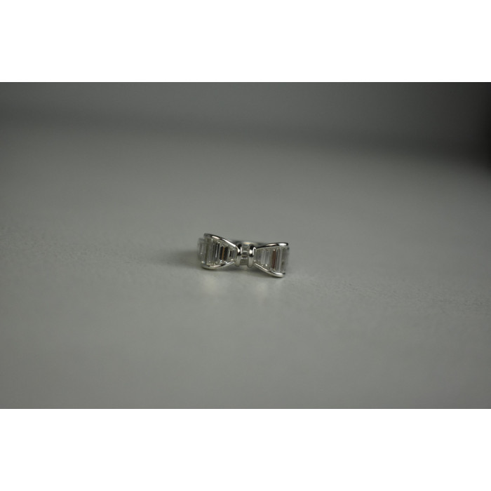 Sky Jewelry Серебряное кольцо 925 пробы с Фианитами  *Бантик