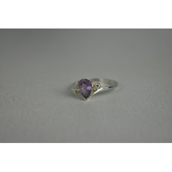 Sky Jewelry Серебряное Кольцо с Аметистом и Фианитами