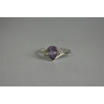 Sky Jewelry Серебряное Кольцо с Аметистом и Фианитами