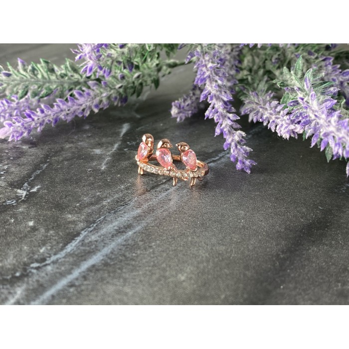 Sky Jewelry Серебряное кольцо 925 проба в розовой позолоте с Розовым Сапфиром и Фианитами *Птицы