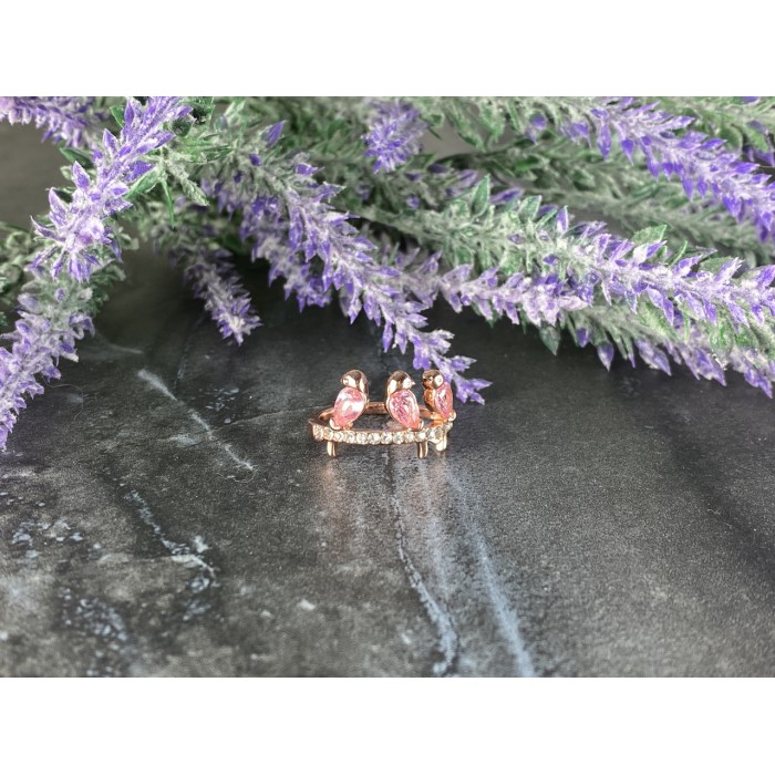 Sky Jewelry Серебряное кольцо 925 проба в розовой позолоте с Розовым Сапфиром и Фианитами *Птицы