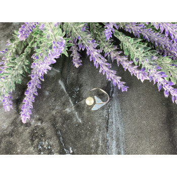 Sky Jewelry Серебряное кольцо с Жемчугом и камнями Аквамарин